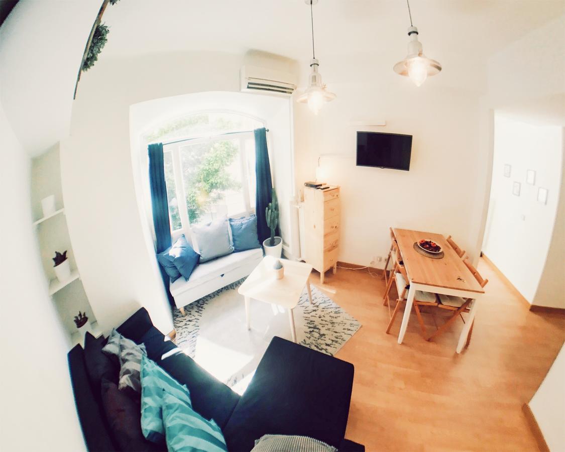 Lollipop Flats City Centre Deluxe Suite Мадрид Екстер'єр фото