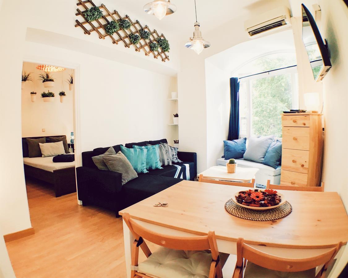 Lollipop Flats City Centre Deluxe Suite Мадрид Екстер'єр фото